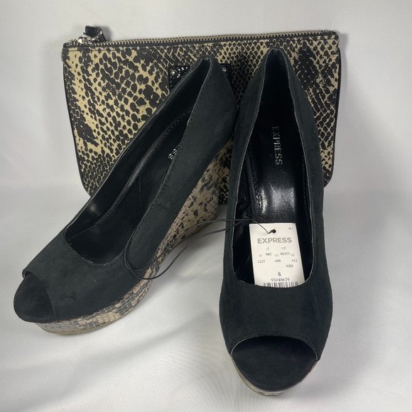 Express Women's Black Peep Toe Snake Print Wedge Sandals Sz 6 & Wristlet/Clutch - Picture 1 of 16